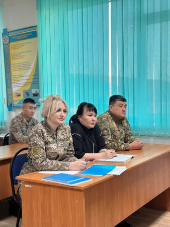 Встреча с военнослужащими в рамках Всемирного дня борьбы со СПИД