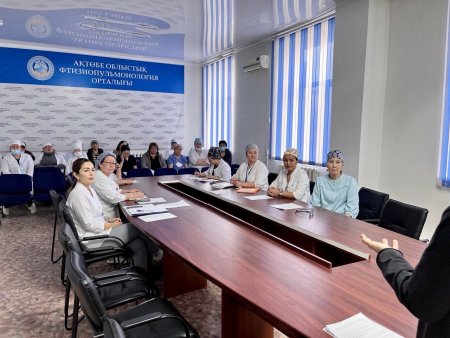 Медицина қызметкерлерінің біліктілігін арттыру жылы шеңберінде іс-шаралар іске асырылуда